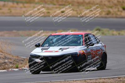 media/May-31-2025-CalClub SCCA (Sat) [[2c1a04e1ee]]/Qualifying/Group 2/Turn 4/